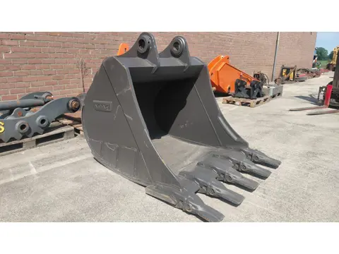 Volvo EC290 EC300 digging bucket / 90mm pins