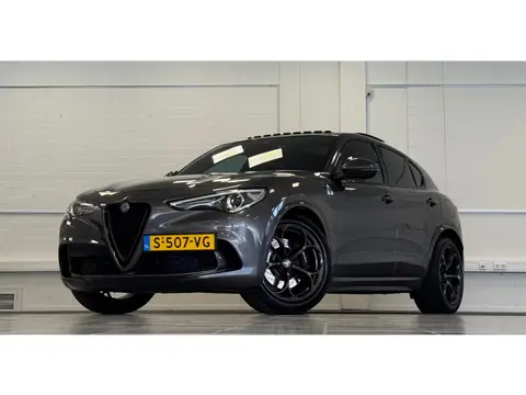Alfa Romeo Stelvio 2.9 V6 AWD Quadrifoglio 510pk Garantie Mooi!