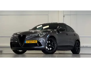 Alfa Romeo Stelvio 2.9 V6 AWD Quadrifoglio 510pk Garantie Mooi!