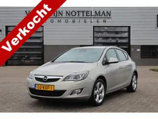 Opel Astra 1.6 Edition / Airco / Cruise / LMV 17" / N.A.P.