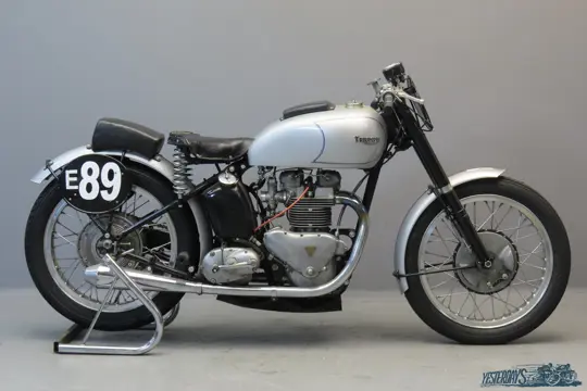 Triumph 1949 Grand Prix replica 498 cc 2 cyl OHV 3606
