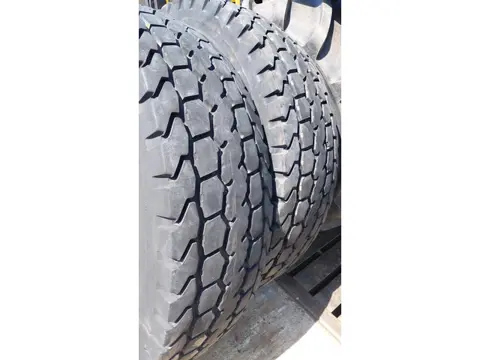 Bridgestone 445/95R25 crane tires / 2 pieces in stock