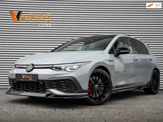 Volkswagen GOLF 2.0 TSI GTI Clubsport 45 Pano Nurnberg Akra