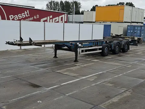RENDERS CHASSIS PORTMASTER