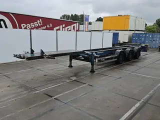 RENDERS CHASSIS PORTMASTER