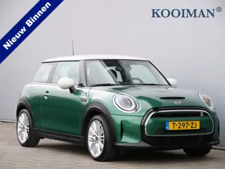 MINI Mini Electric Classic 33 kWh Automaat Stoelverwarming / LED / Navigatie / SOH 96,0 %