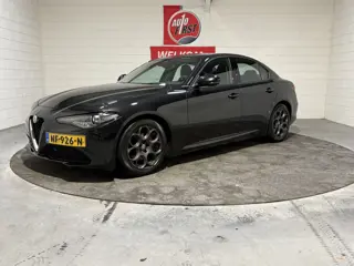 Alfa Romeo Giulia 2.0T Super, Nieuwstaat, Volledig dealer onderhouden, Leder met memory, Cruise, Cli