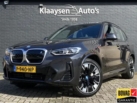BMW iX3 M Sport High Executive 80 kWh | 1e eigenaar | dealer onderhouden | panoramadak | leder inter