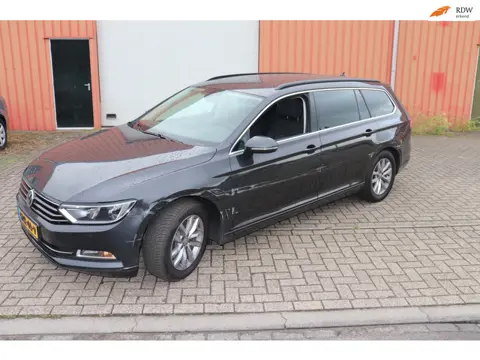 Volkswagen Passat Variant 1.5 TSI Highline, SCHADE AUTO