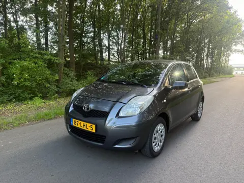 Toyota Yaris 1.0 VVTi Acces, 4-deurs, Airco, Nwe APK!