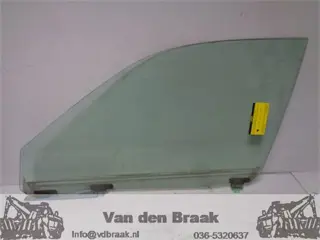 Lexus IS 200 4 deurs 1999-2005 Portierruit linksvoor