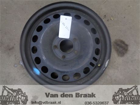 Opel Astra 2009-2015 Velg staal 16 inch (grote steek)