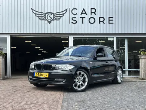 BMW 1-serie 118i |CRUISE|AIRCO|LM VELGEN 18''|PDC|ELK.PAKKET