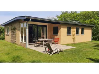 Rustig gelegen bungalow in de buurt van natuurgebied De Slufter