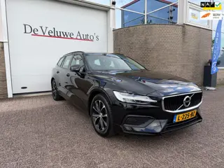 Volvo V60 2.0 B3 Momentum Advantage|1e eig|NL-auto|Camera|