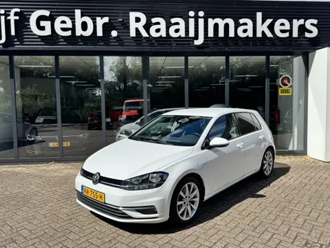 Volkswagen Golf 1.0 TSI Comfortline*Navigatie*ECC*Trekhaak*