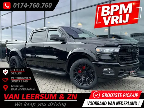 Dodge Ram 1500 Laramie Night Hurricane | Pano | H&K | Passenger Screen