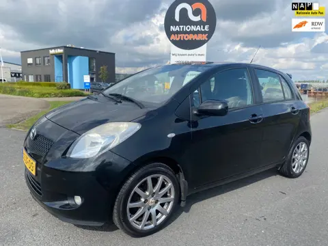 Toyota Yaris 2008 * 1.3 VVTi Sol MMT * LMV * ELEC. RAMEN * AIRCO *