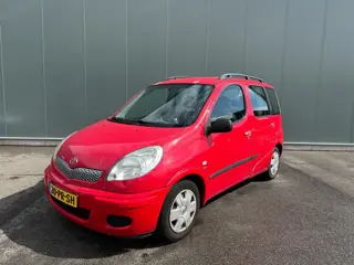 Toyota Yaris Verso 1.3 VVT-i Terra (bj 2005)