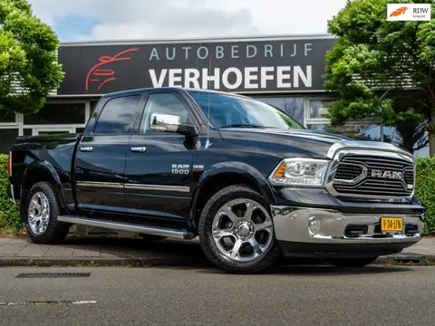 Dodge Ram 1500 5.7 V8 4x4 Crew Cab 5'7 Limited - STOEL / STUUR VERW - PARKEER CAMERA - PANORAMADAK !
