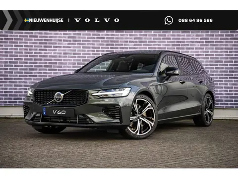 Volvo V60 2.0 T6 Plug-in hybrid AWD Ultra Dark | Panoramadak | Head Up Display | Donker Glas | Sport