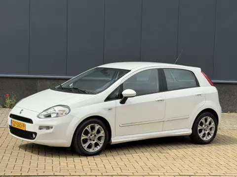 Fiat Punto Evo 0.9 TwinAir Street (bj 2015)