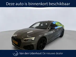 Audi A5 Sportback 35 TFSI 150Pk S Edition / Stoelverwarming / Panodak / Camera / PDC V+A / WORDT VER
