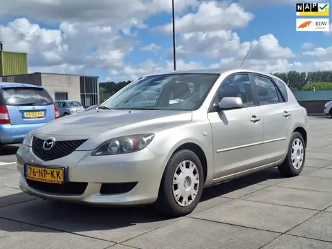 Mazda 3 Sport €2349,- 1.4 Exclusive Apk 6/2027 5dr Nap pas