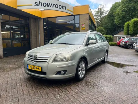 Toyota Avensis wagon 2.0 D-4D-F Luna Climate Control