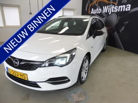 Opel Astra Sports Tourer 1.2 Edition Trekhaak | Cruise | Camera | Navi | LED | LMV | 1e eig | NL aut