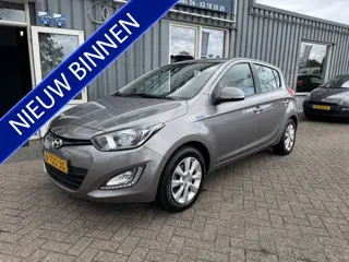 Hyundai i20 1.2i i-Deal (bj 2014)