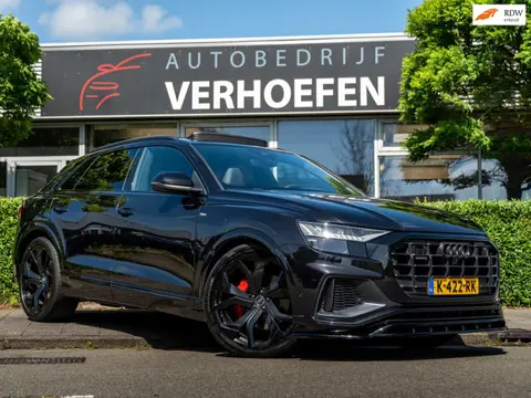 Audi Q8 55 TFSI QUATTRO SQ8 | 3.0 V6 340PK BENZINE | RS ZETELS | FULL OPTION | PANORAMADAK !