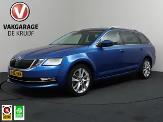 Skoda Octavia Combi 1.5 TSI Greentech Business Edition Plus | Schuif-Kantel dak | Camera | Trekhaak!