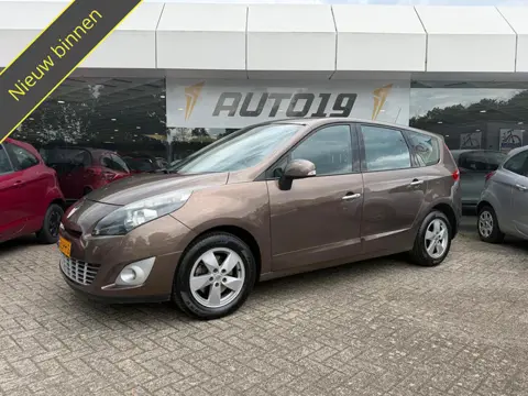 Renault Grand Scénic 1.4 TCe Dynamique