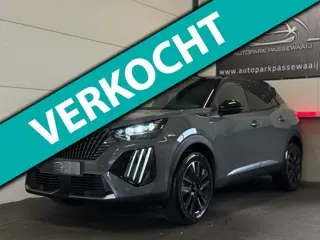 Peugeot 2008 1.2 PureTech 130 GT-Line Pano, Cruise Control, Apple Carplay, Stoelverwarming, 360° Cam
