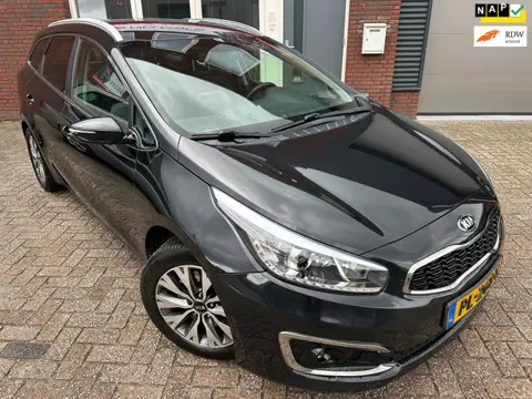 Kia Cee'd Sportswagon 1.6 GDI DynamicLine / Camera / Navi / PDC / NAP