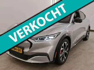 Ford Mustang Mach-E 98 kWh 337pk Extended AWD | SOH 93,5% | Technology Pack Plus | Leder | Panoramad
