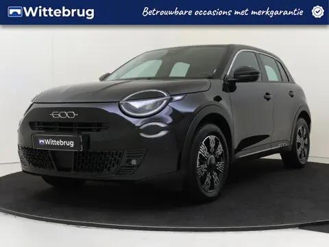Fiat 600 1.2 Hybrid Urban | Camera | Climate control | Navigatie | Carplay |