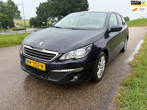 Peugeot 308 SW 1.6 BlueHDI Blue Cam Pano Executive Pack TOP !