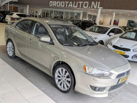Mitsubishi Lancer Sports Sedan 1.8 Instyle Automaat Airco, Cruise Control, Trekhaak, Stuurbekrachtig