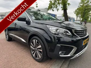 Peugeot 5008 1.2 PureTech Allure 7 Persoons Airco/ECC,Cruisecontrol,Navigatie,Half Leder
