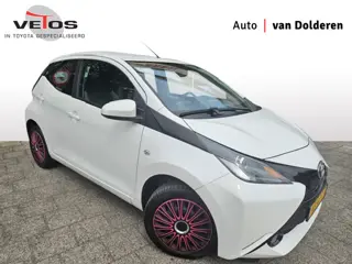 Toyota Aygo 1.0 VVT-i x-play Camera (bj 2017)