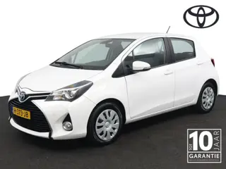 Toyota Yaris 1.5 Hybrid Aspiration | Parkeersensoren voor + achter | Cruise Control |