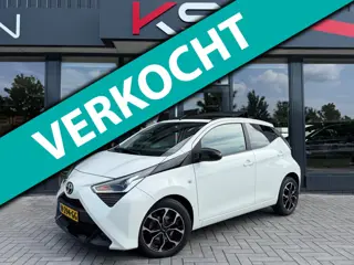 Toyota Aygo 1.0 VVT-i x-play Cabrio Carplay Airco Camera
