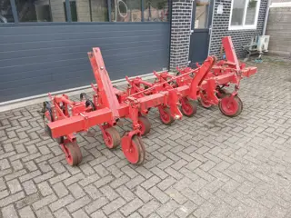 Breviglieri Schoffelmachine  6 Rijen