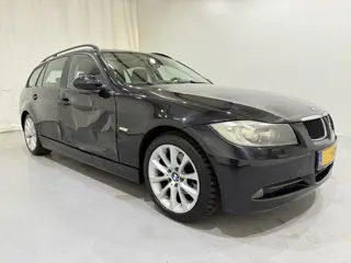 BMW 3 Serie Touring 320i Executive Aut APK (bj 2007)