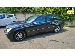 Mercedes-Benz C-klasse Combi 180 K. Elegance met Schade