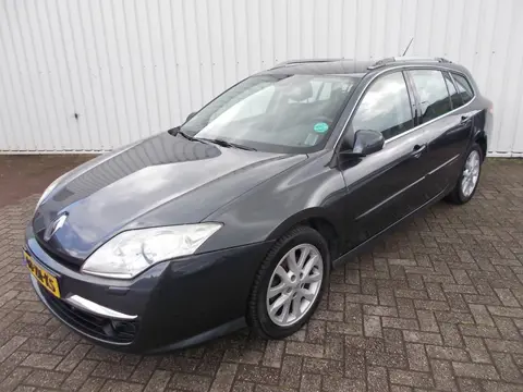 Renault Laguna Estate 2.0 16V Dynamique ( APK 23-08-2026 )