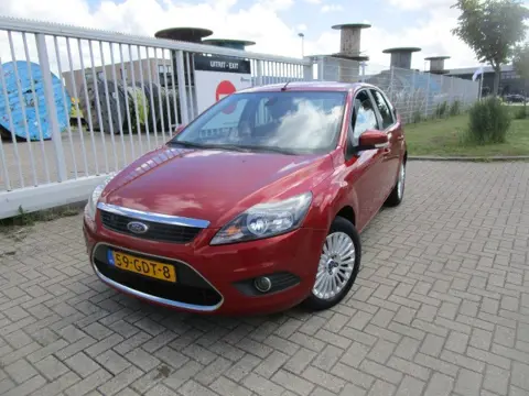 Ford Focus 1.8 Titanium Flexi Fuel