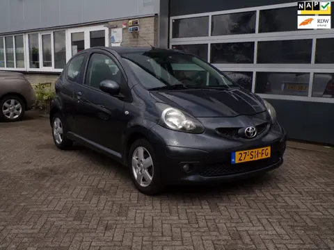 Toyota Aygo 1.0-12V Sport